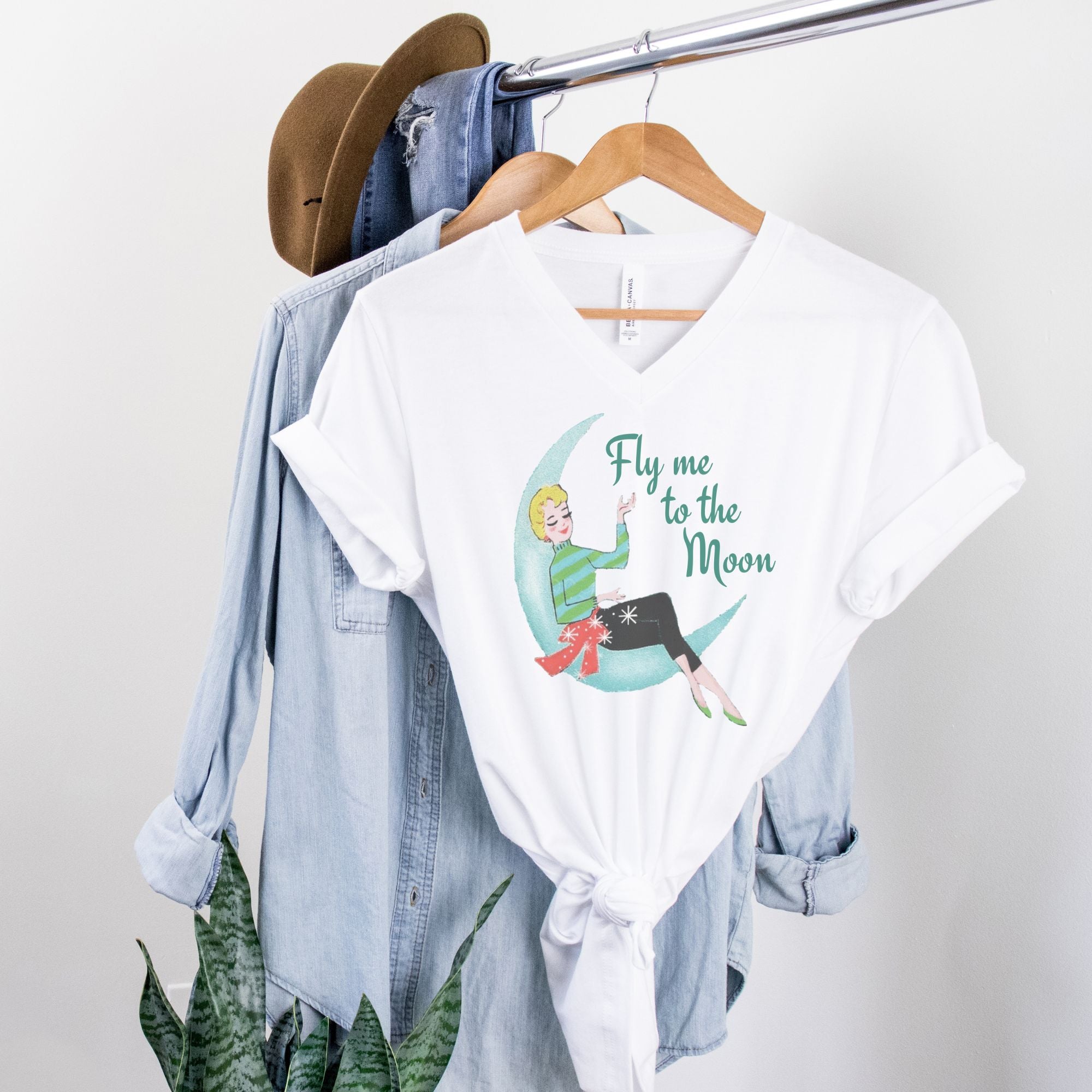 Fly Me to the Moon Retro Mid Century Modern Kitsch V Neck T Shirt