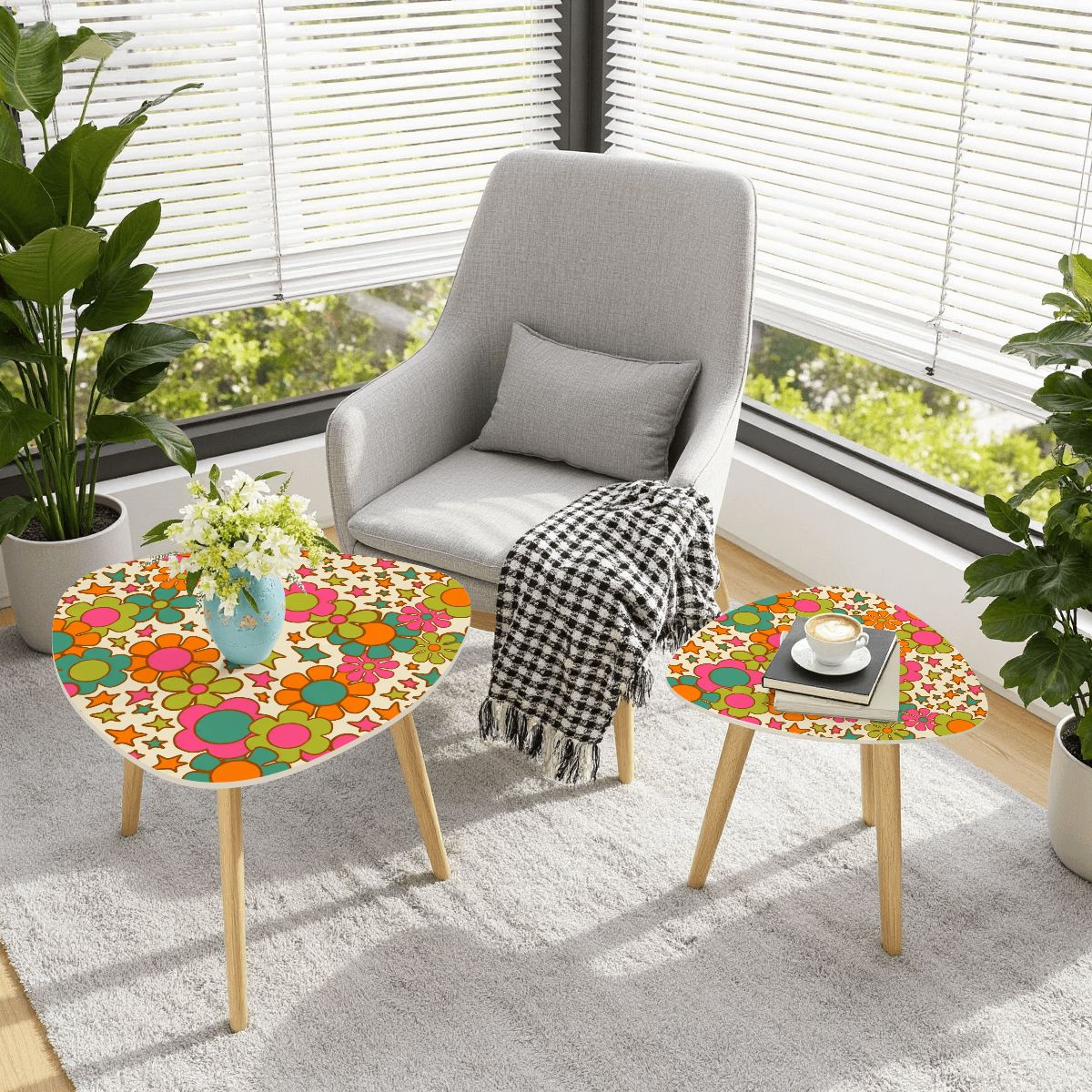 Groovy 70s Flower Power Mid Century Modern Nesting Tables