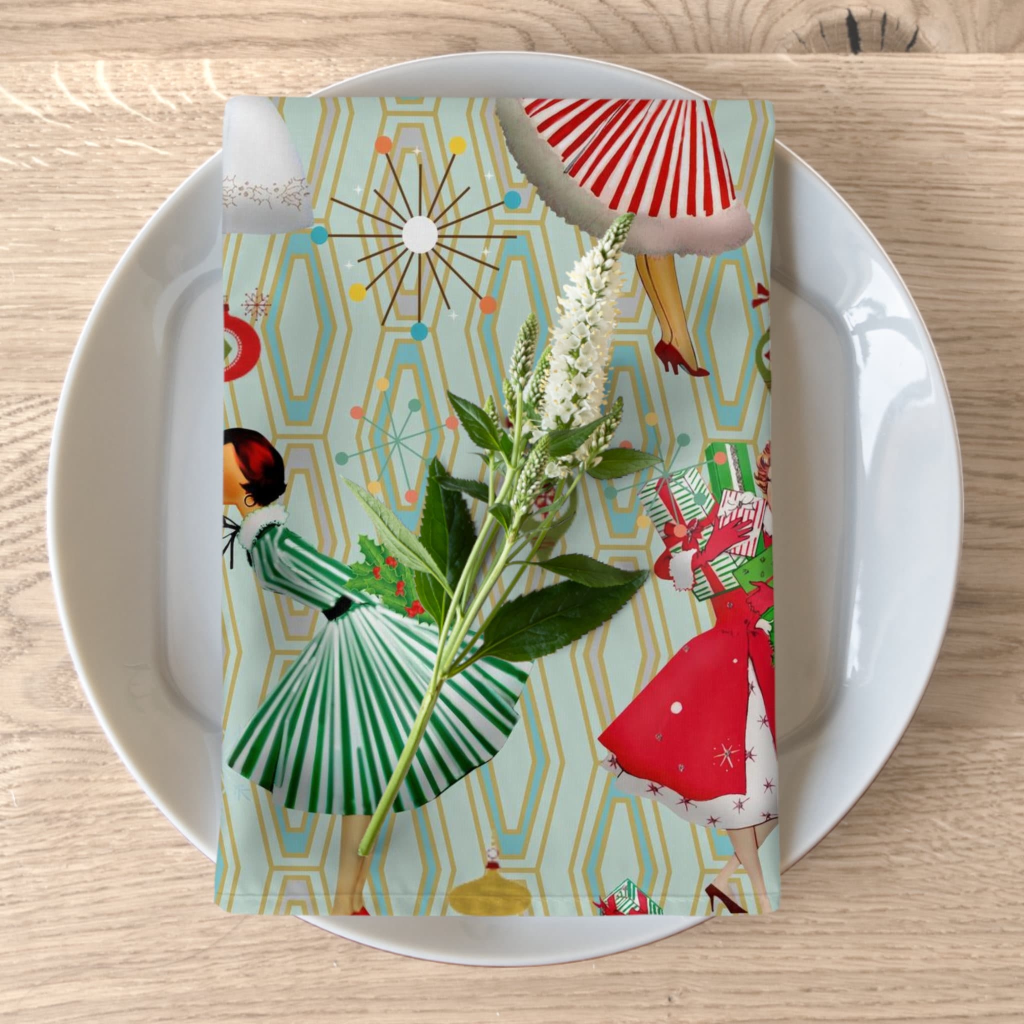 Kate McEnroe New York 1950s Retro Vintage Christmas Napkins, Mid Century Modern Retro Green, Red, Women, Ladies, Housewives Holiday Table Linens - 123281223Napkins30003805259407957897