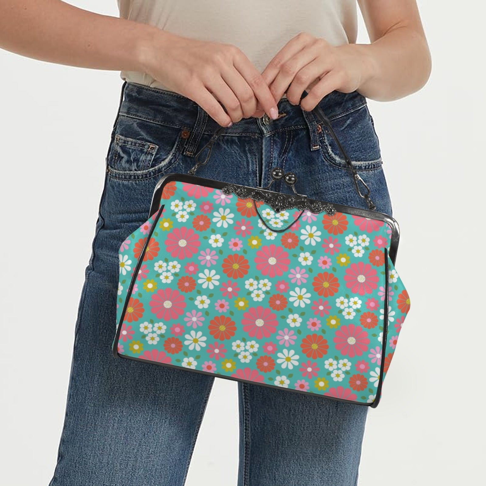 Kate McEnroe New York 60s Mod Daisy Flower Power Kisslock HandbagCrossbody BagsD3275447