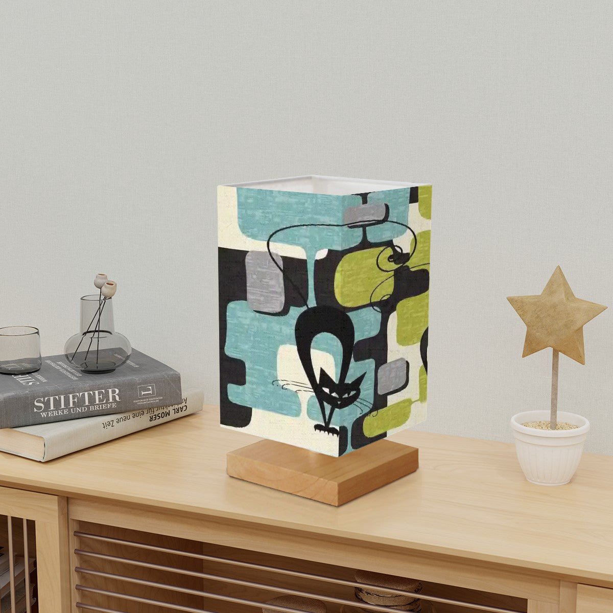 Kate McEnroe New York Atomic Cat Mid Century Modern Table Lamp, Retro Kitsch Green Blue Geometric LightTable LampshgQ9OEW2Y4