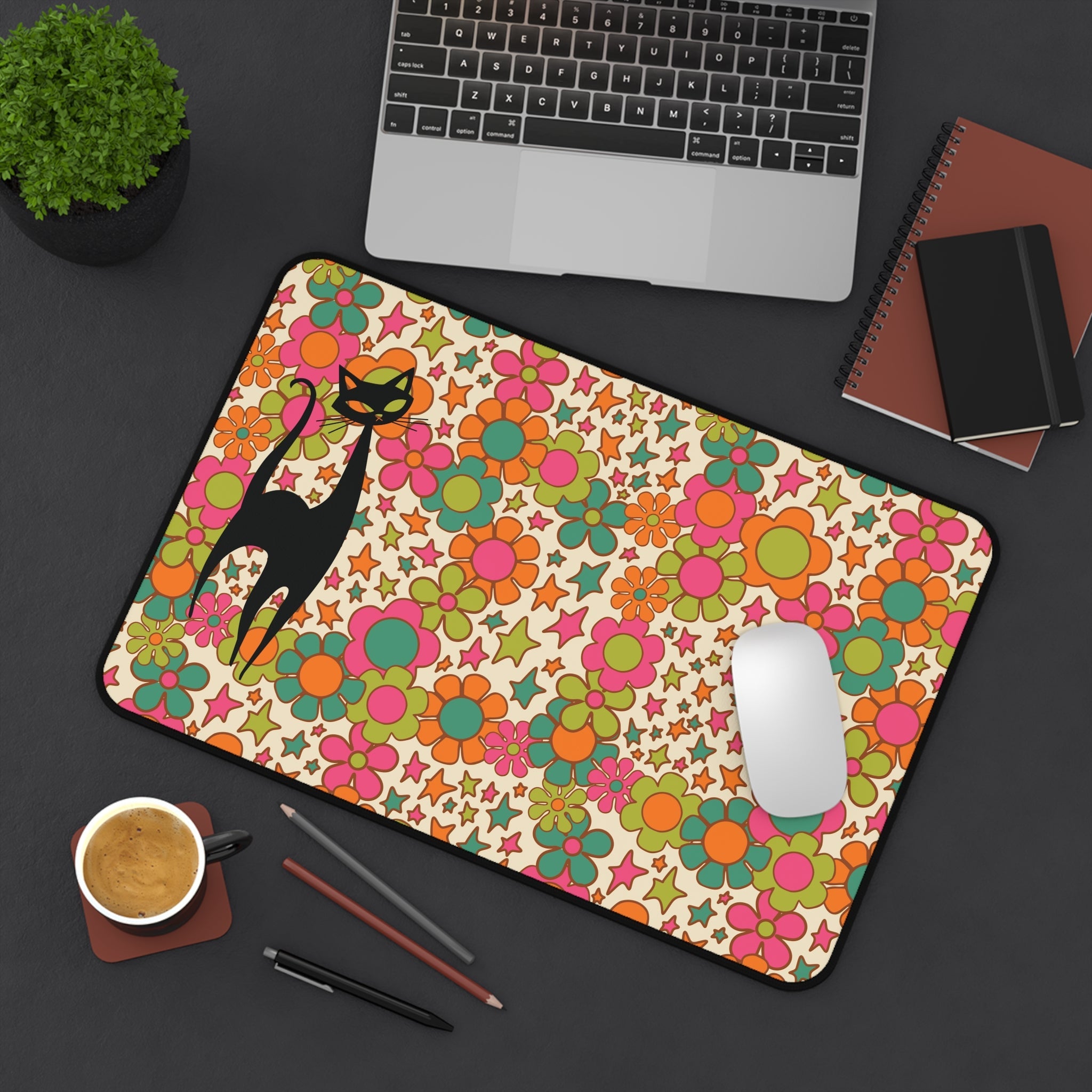 Kate McEnroe New York Atomic Cat Retro Groovy Desk Mat, 70s Flower Power Hippie Office Decor, Mid Century Mod Gaming PadDesk Mats18735535372846066741