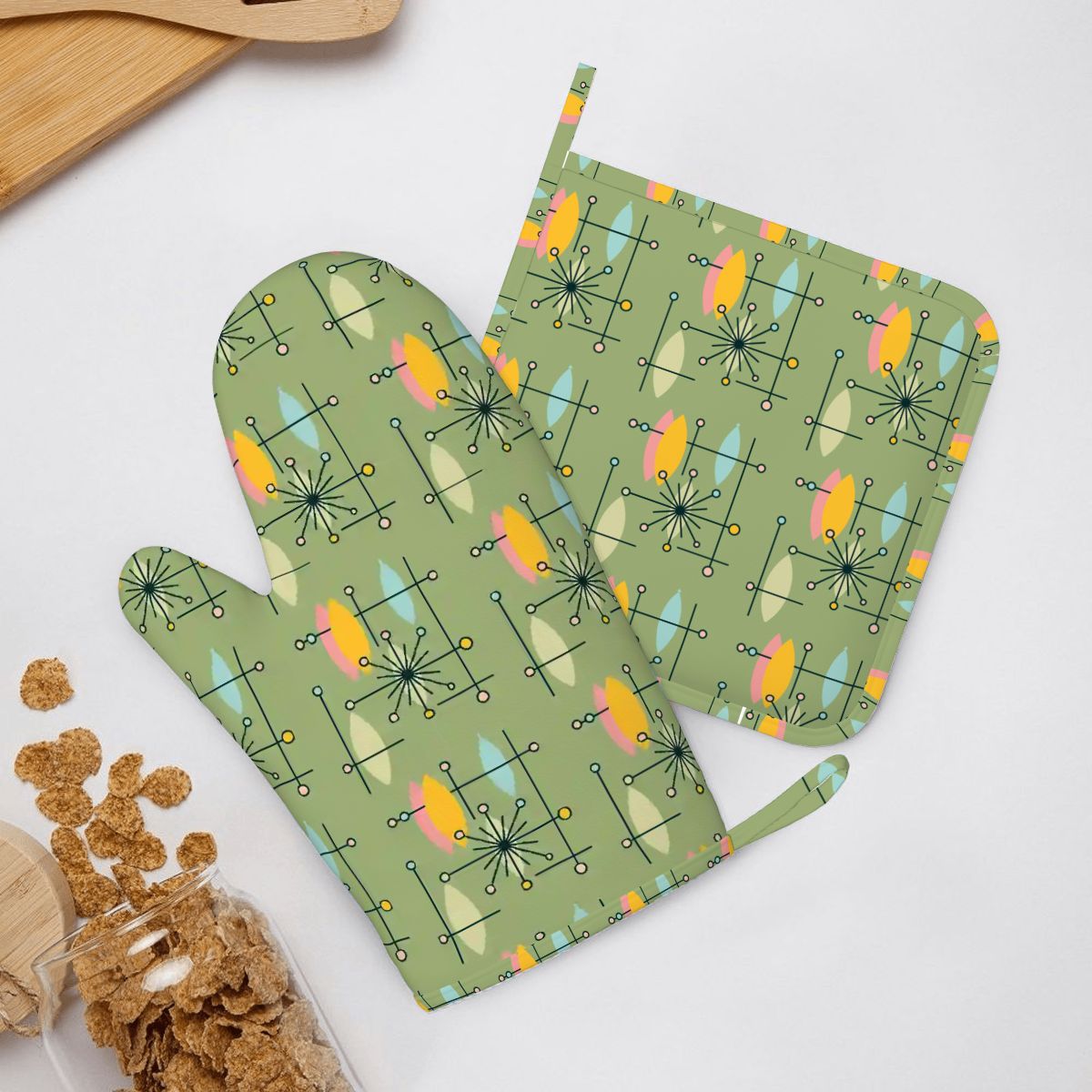Kate McEnroe New York Atomic Starburst Oven Mitt Pot Holder Set, Mid Century Modern Kitchen (Right)Oven Mitts & Pot Holder SetsPK3sF3CNR