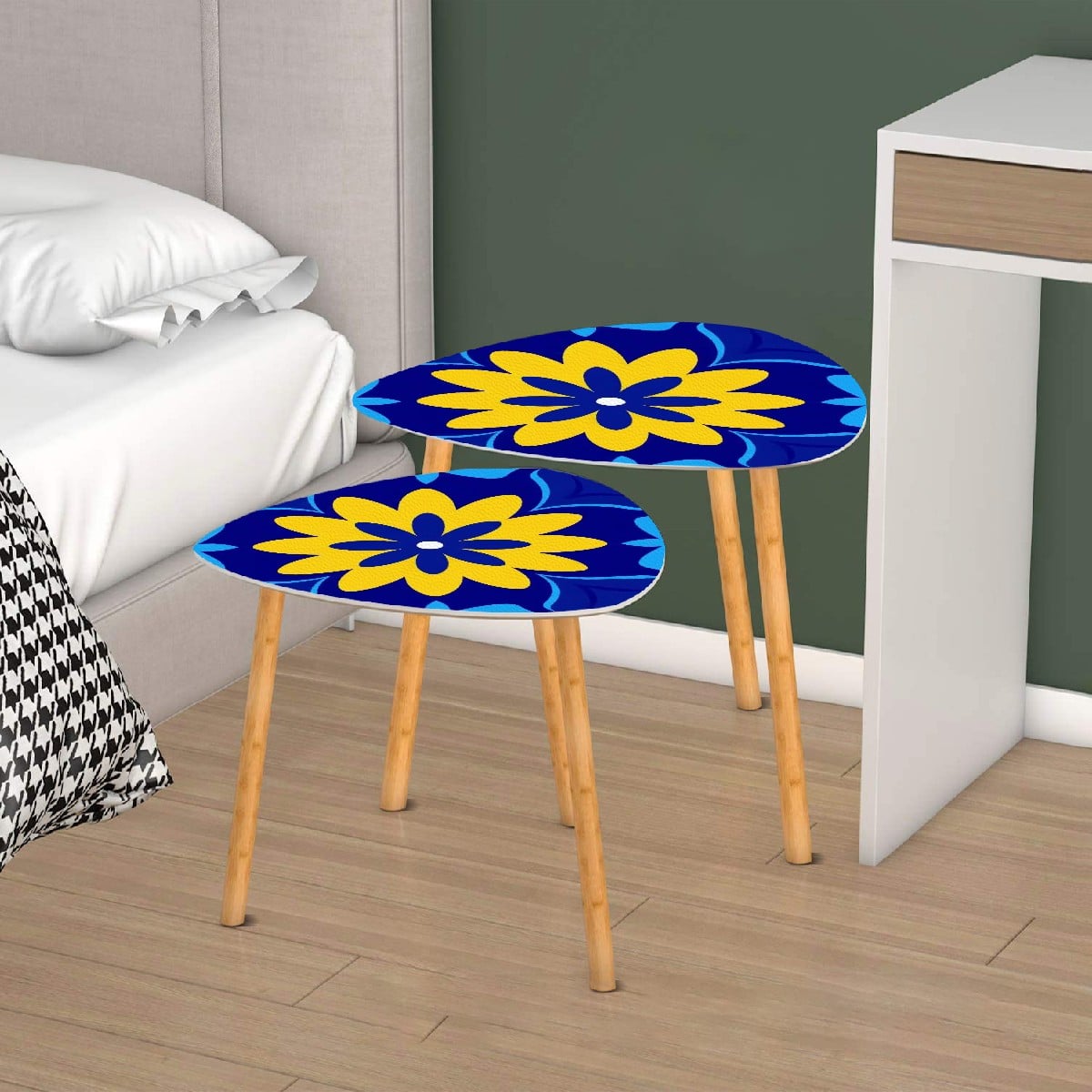 Kate McEnroe New York Bold Graphic Daisy 1960s Mod Cobalt Blue Yellow Floral Nesting TablesNesting Tables466SfLPcHE