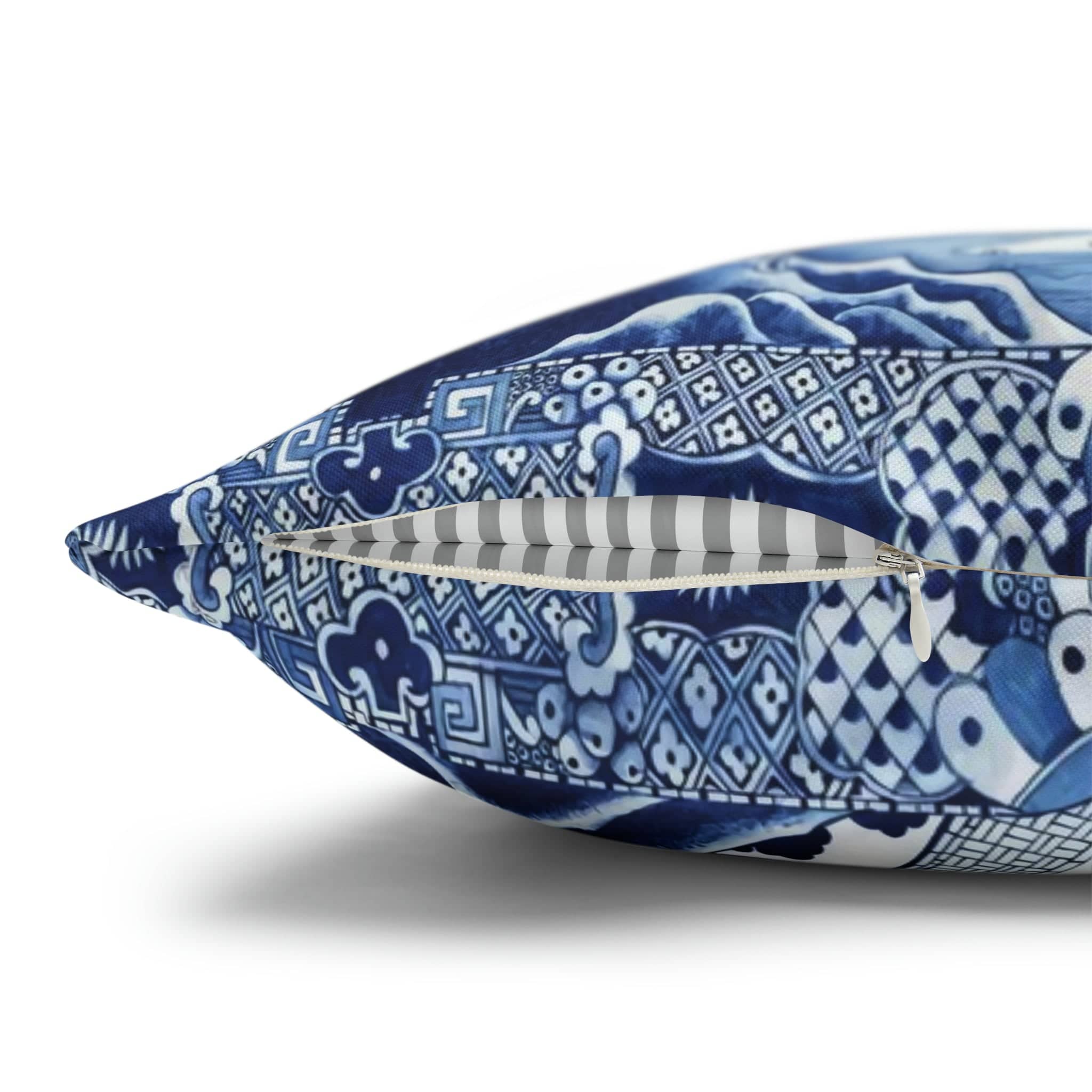 Kate McEnroe New York Chinoiserie Blue Willow PillowcaseThrow Pillow Covers23500032046759768283