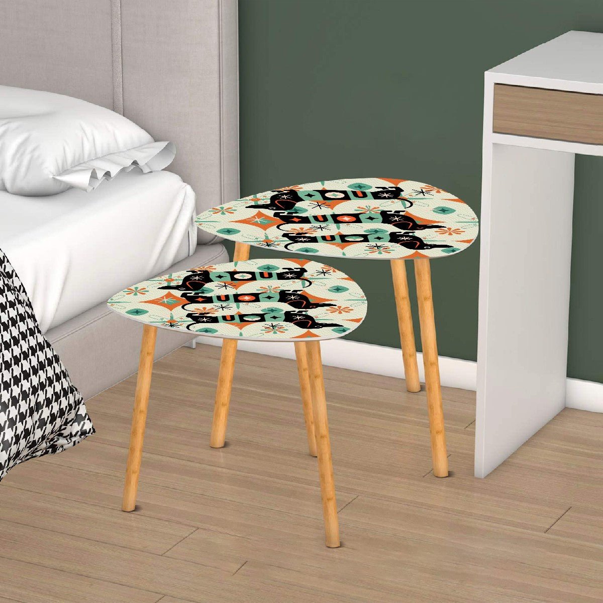 Kate McEnroe New York Dachshund Mid Century Modern Nesting Tables, Retro MCM Accent Furniture SetNesting TablesS4EcnslpKe