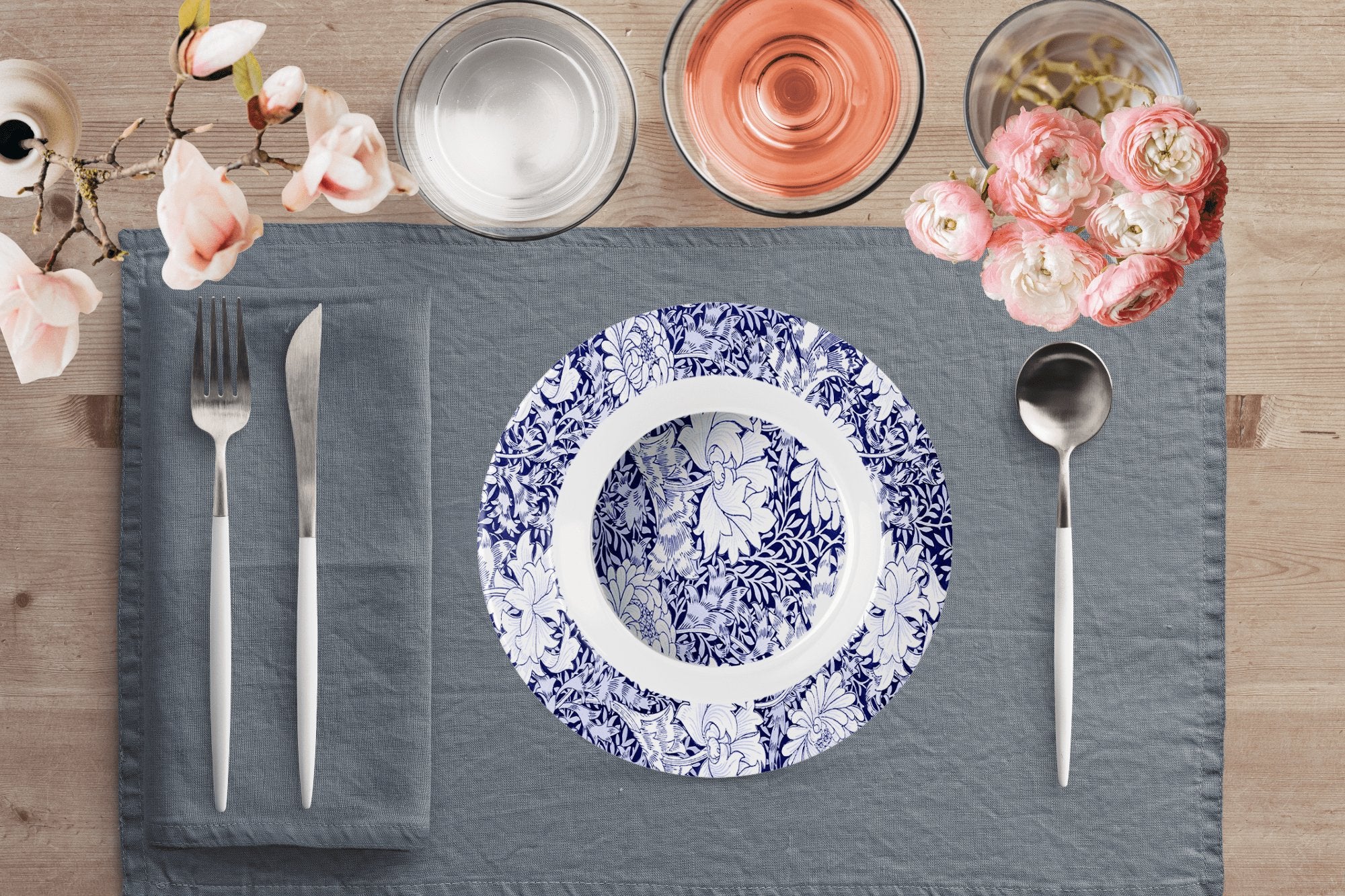 Kate McEnroe New York Floral Thermosaf BowlsBowlsB22 - FLO - BLU - 3