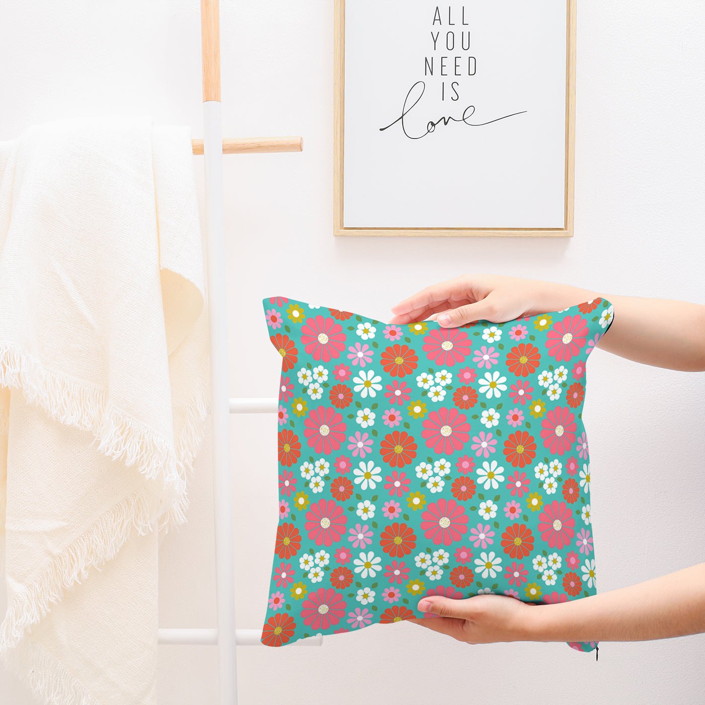 Kate McEnroe New York Groovy 70s Flower Power Throw Pillow, Retro Mod Mid Century Modern Daisy CushionThrow Pillows19906277356848038878