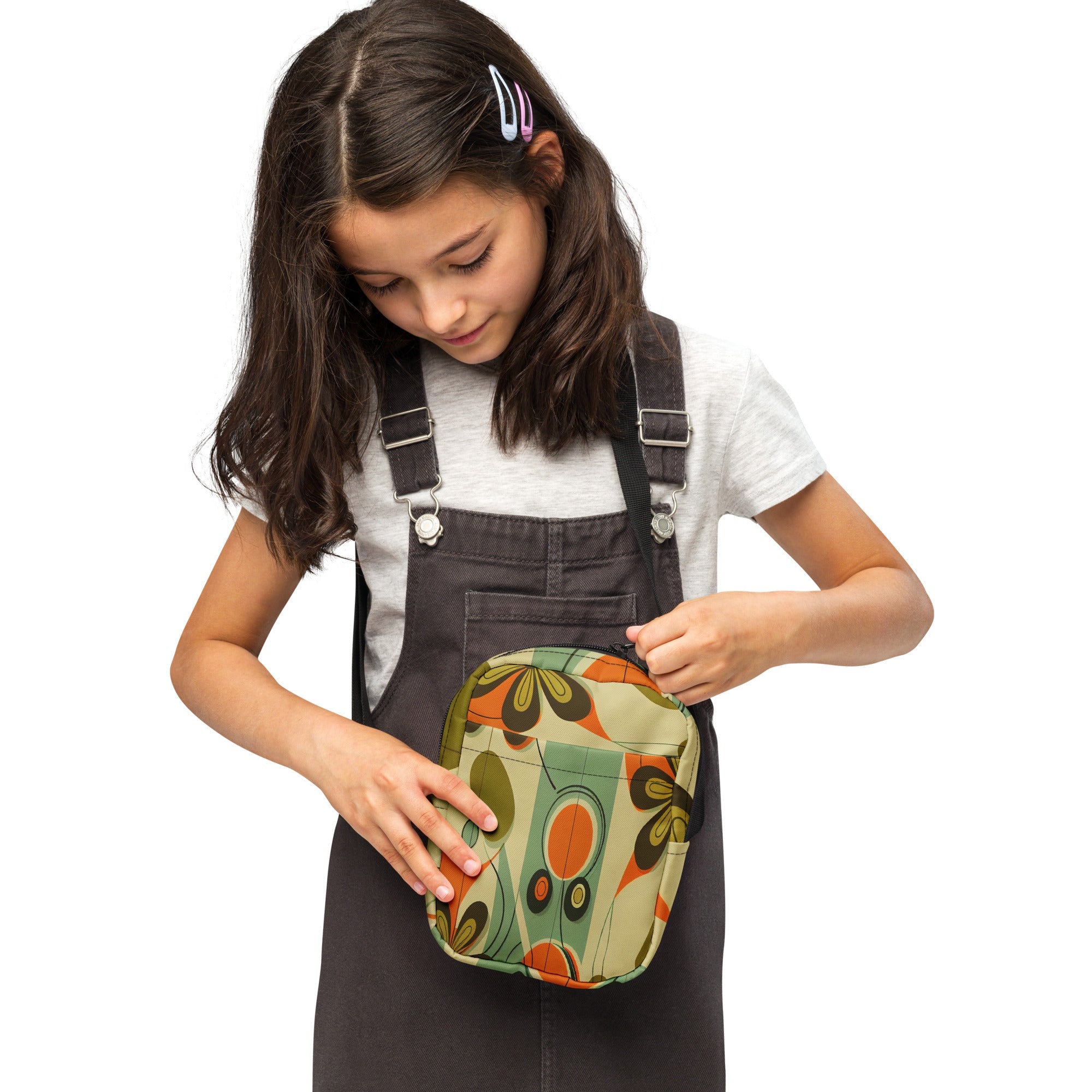 Kate McEnroe New York Groovy 70s Mod Floral Crossbody Bag, Retro Mid Century Modern Sling BagCrossbody Bags8641670_19256