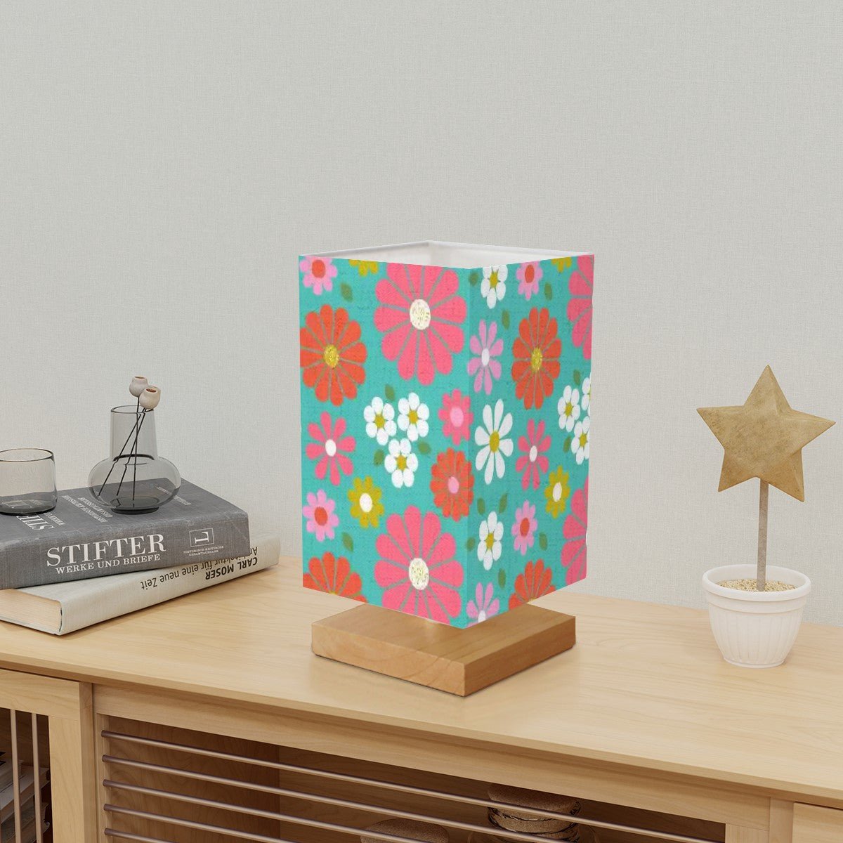 Kate McEnroe New York Groovy Floral Mid Century Modern Table Lamp, Retro 60s Teal Pink Desk Light, MCM Kitsch Room AccentTable LampsBZyFblQ7R3