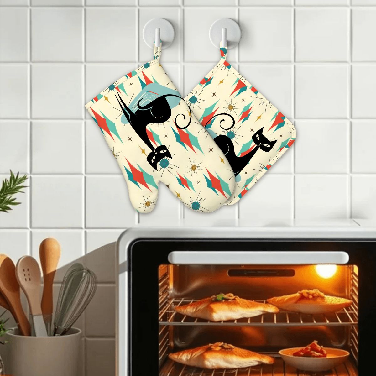 Kate McEnroe New York Kitschy Atomic Cat Left Hand Oven Mitt Set, MCM Kitchen DecorOven Mitts & Pot Holder SetrBtG5TvuxO