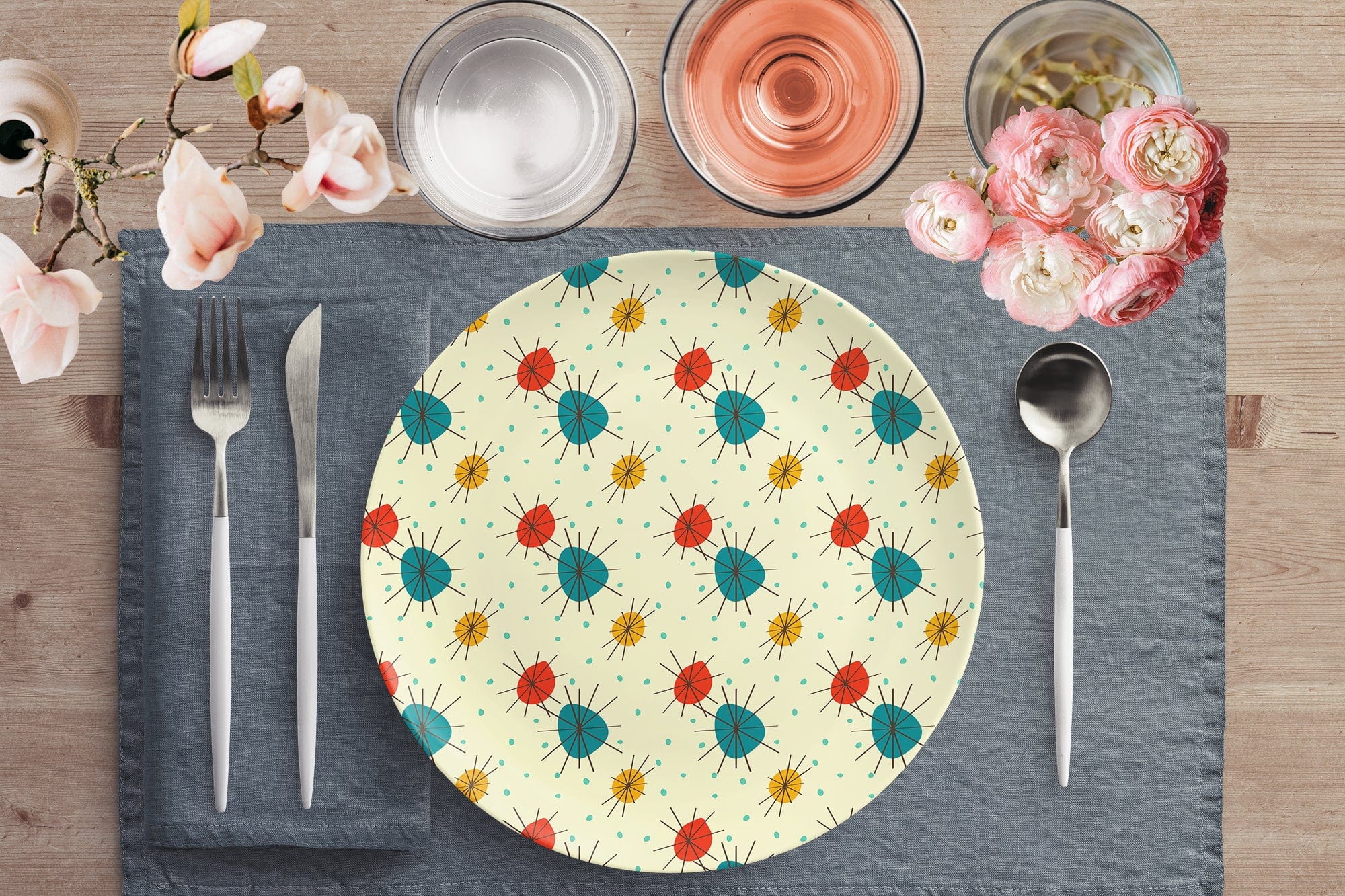 Kate McEnroe New York Mid Century Modern Dinner Plates, Retro Franciscan Starburst Style Dinnerware in Teal, Mustard, OrangePlatesP20 - 2CT - BEI - 1S