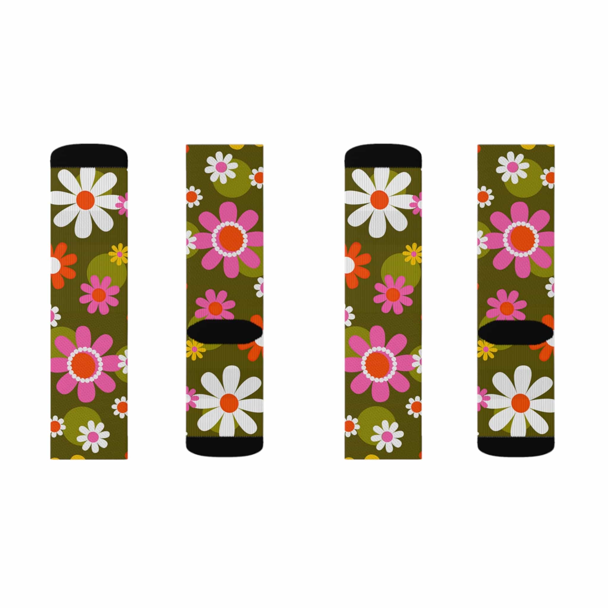 Kate McEnroe New York Mid Mod Groovy Daisy Flower Power Crew Length Socks, Fleece Lined, Ribbed Tube, Cushioned Bottom, 70s Retro Hippie Mid Mod Floral FootwearSocks29768897062320488982