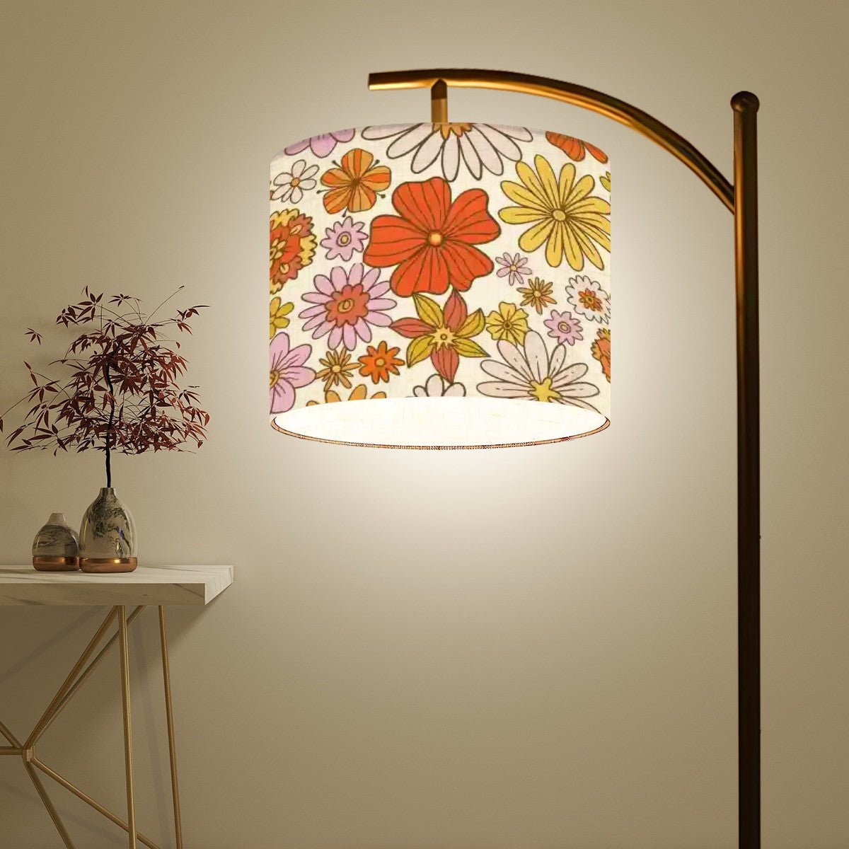 Kate McEnroe New York Mid Mod Groovy Floral Daisy Arc Floor Lamp, Retro 70s Hippie Mid Century Modern Living Room, Bedroom or Office Light AccentFloor LampsGXTFpV2q1P