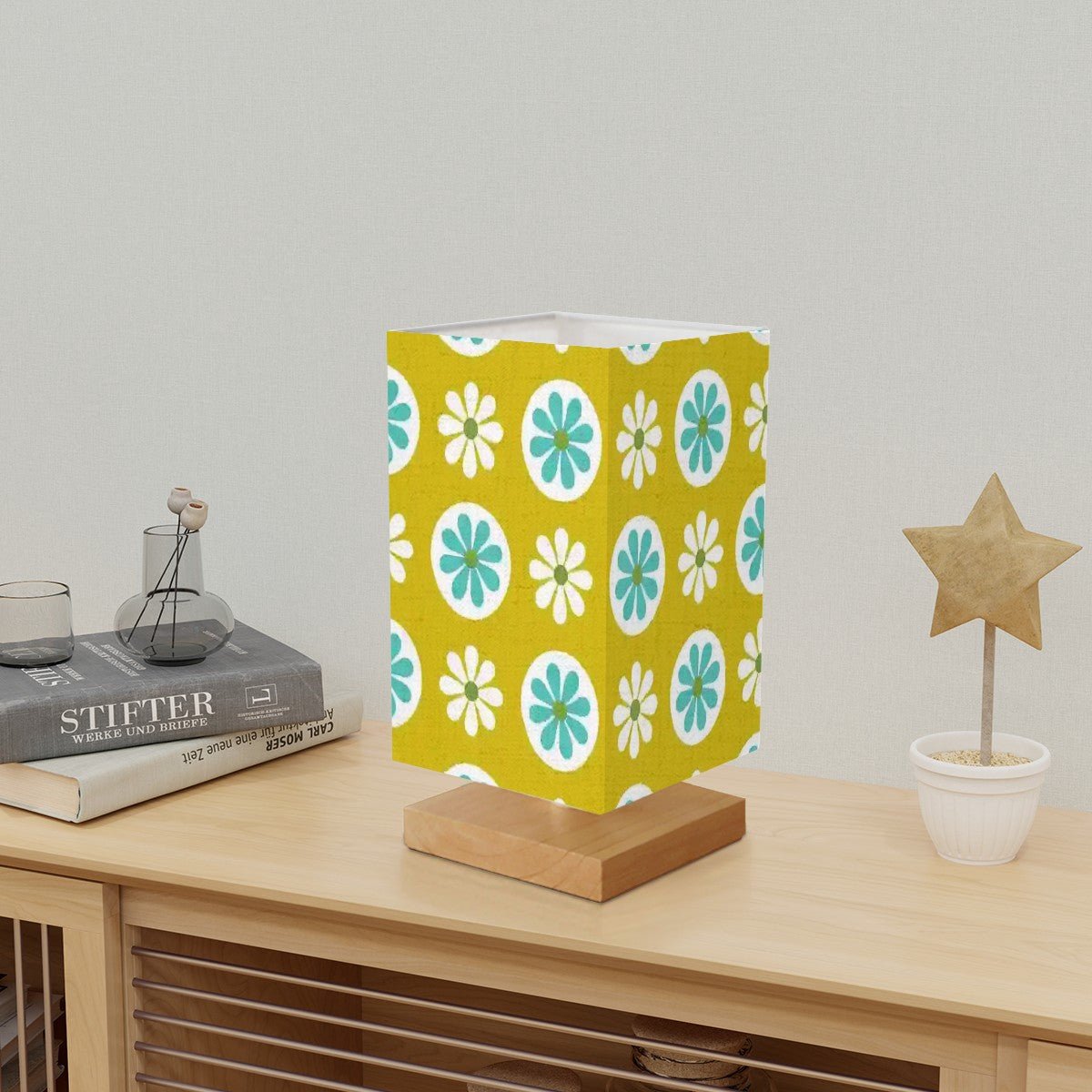 Kate McEnroe New York Retro Daisy Mid Century Modern Table Lamp, MCM Teal Floral Desk Light, Groovy Mod Office AccentTable LampsQz8MF0vfKH