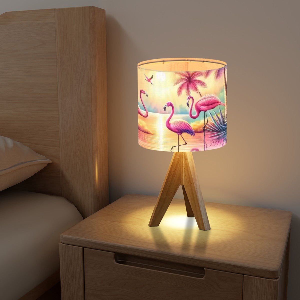 Kate McEnroe New York Retro Flamingo Sunset Table Lamp, Mid Century Tropical Palm Tripod Light, Kitsch Coastal Desk LampTable LampsfHg59MsMRZ
