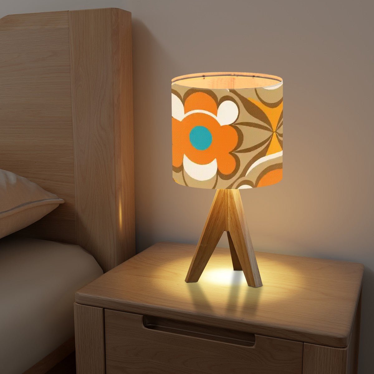 Kate McEnroe New York Retro Flower Power Tripod Lamp, 70s Boho Floral Accent Light, Mid Century Modern Table Lamp, Vintage Orange, Brown, Turquoise MCM LightingTable LampsJYuvlQ2Xzn