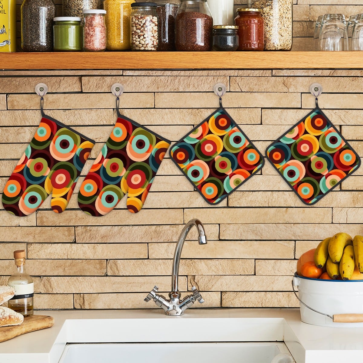 Kate McEnroe New York Retro Groovy Geometric Mid Century Modern Oven Mitts & Pot Holders SetOven Mitts & Pot Holder SetdcKTugsJcQ
