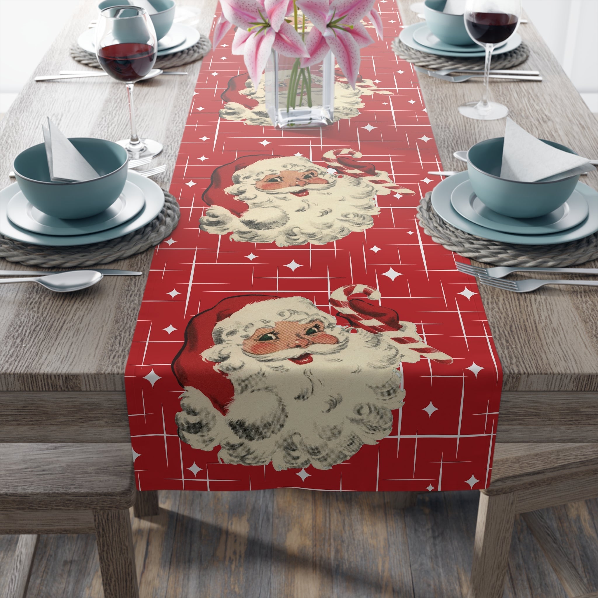 Kate McEnroe New York Retro Vintage 1950s Santa Claus Christmas Table RunnerTable Runners29389989983605660124