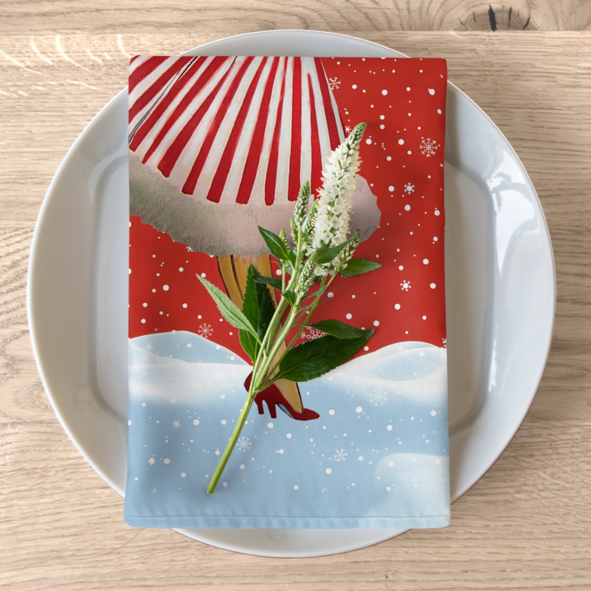 Kate McEnroe New York Retro Vintage Christmas Napkins Set of 4, Mid Century Modern Winter Holiday Table Decor, 50s Festive Dining AccentNapkinsPMK08.1265605