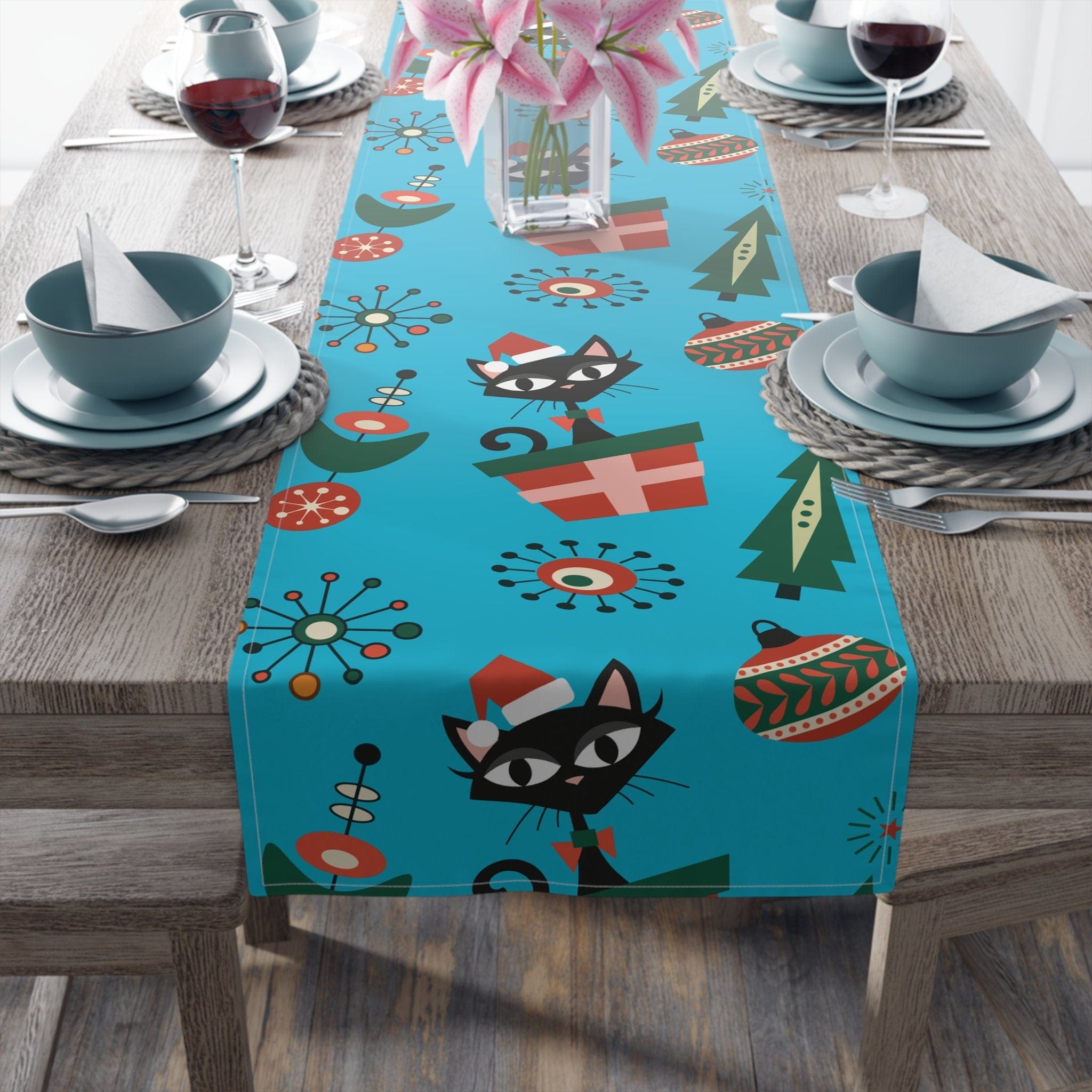 Kate McEnroe New York 1950s Atomic Kitschy Black Cat Christmas Table Runner, Mid Century Retro Holiday DecorTable Runners32832533655449276806