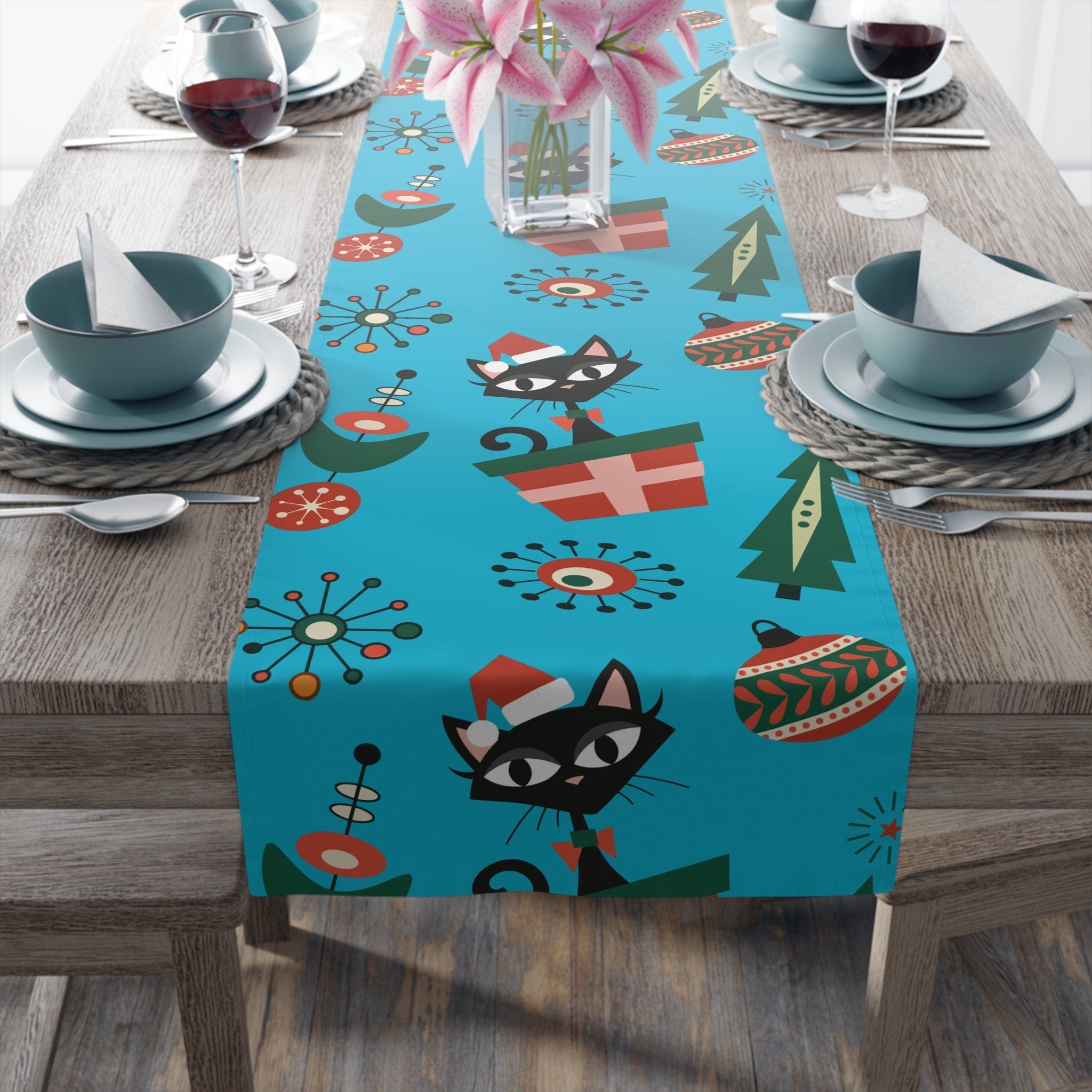 Kate McEnroe New York 1950s Atomic Kitschy Black Cat Christmas Table Runner, Mid Century Retro Holiday DecorTable Runners32832533655449276806