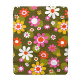 Kate McEnroe New York 70s Hippie Flower Power Sherpa Blanket, Retro Daisy Print Sofa Couch Throw, Groovy Pink & Green Fleece Blanket - 13399123Blankets14887717446536947707