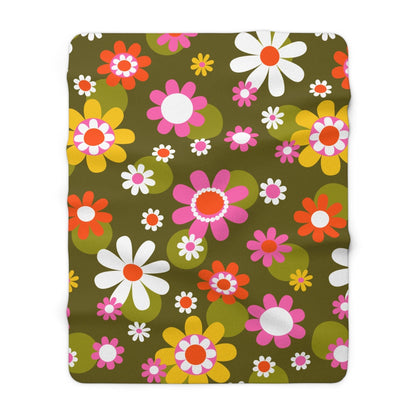 Kate McEnroe New York 70s Hippie Flower Power Sherpa Blanket, Retro Daisy Print Sofa Couch Throw, Groovy Pink &amp; Green Fleece Blanket - 13399123Blankets14887717446536947707