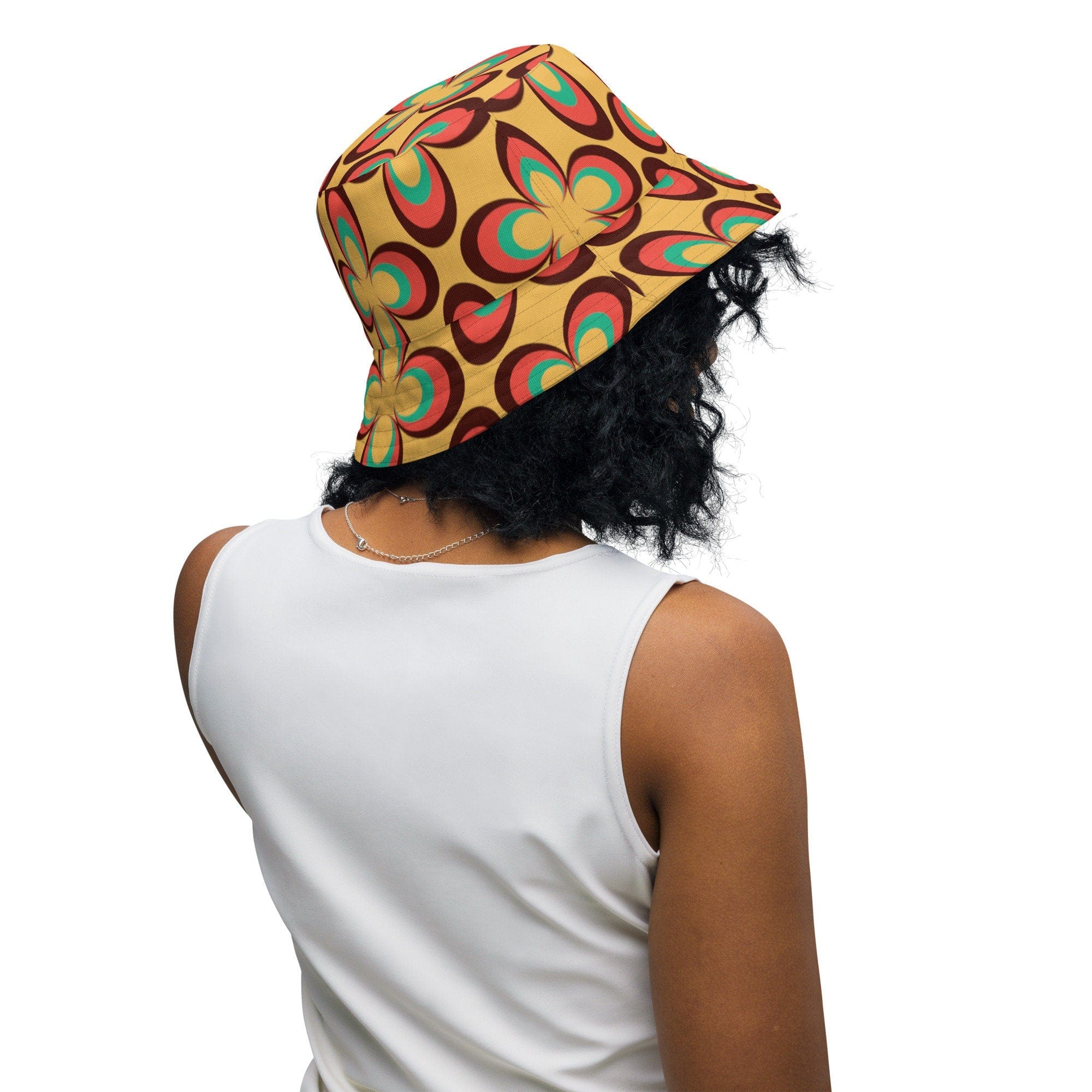 Kate McEnroe New York 70s Retro Vintage Floral Reversible Bucket Hat, Mid Century Modern Daisy Women&