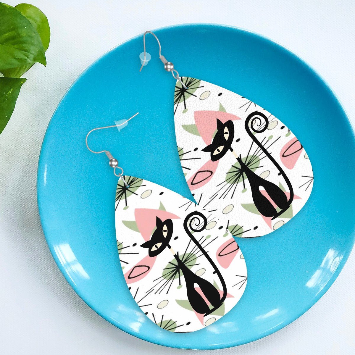 Kate McEnroe New York Atomic Cat Mid Century Modern Earrings, Retro 50s Leather Teardrop Earrings, Vintage Kitsch Black Cat JewelryEarrings3d4iGuS937