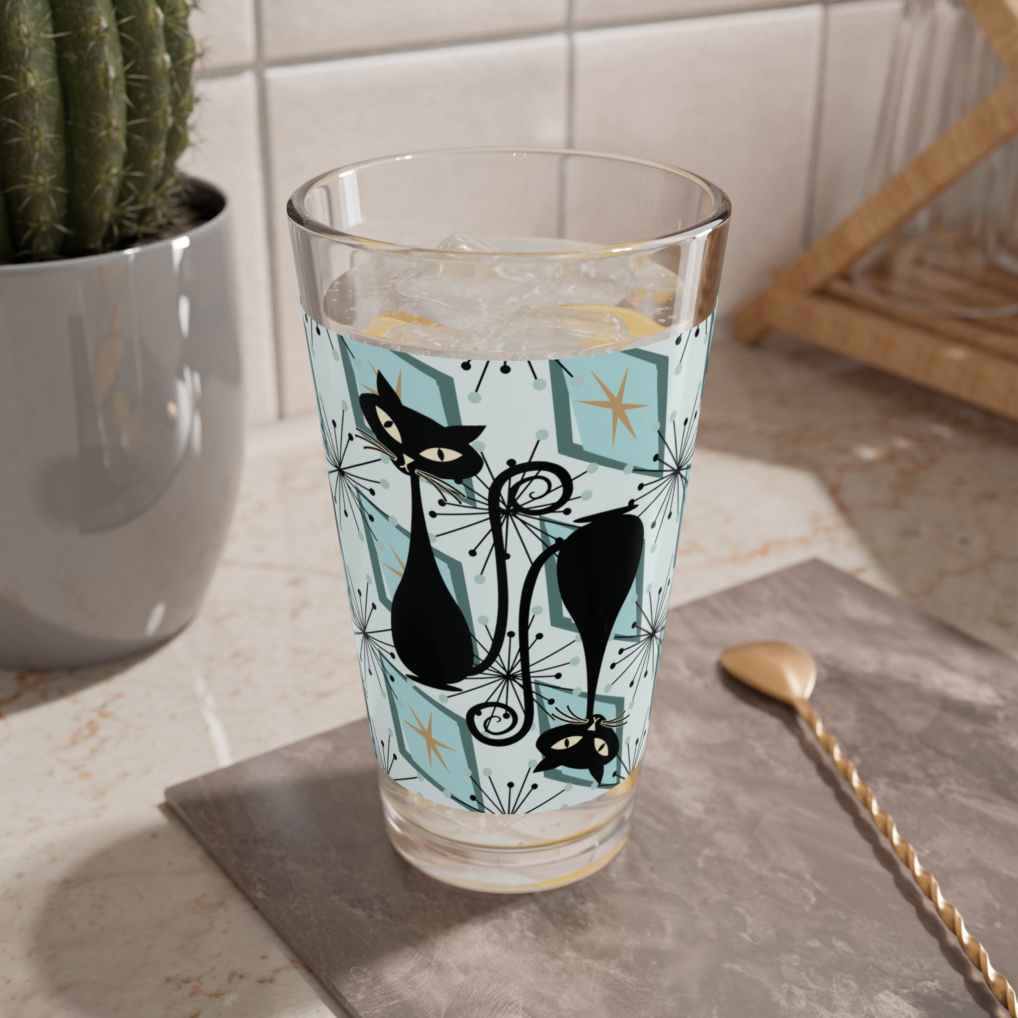 Kate McEnroe New York Atomic Cat Mid Century Modern Pint Glass, Retro Geometric Barware, 50s Kitsch Cocktail ShakerPint Glasses10038663438760297897