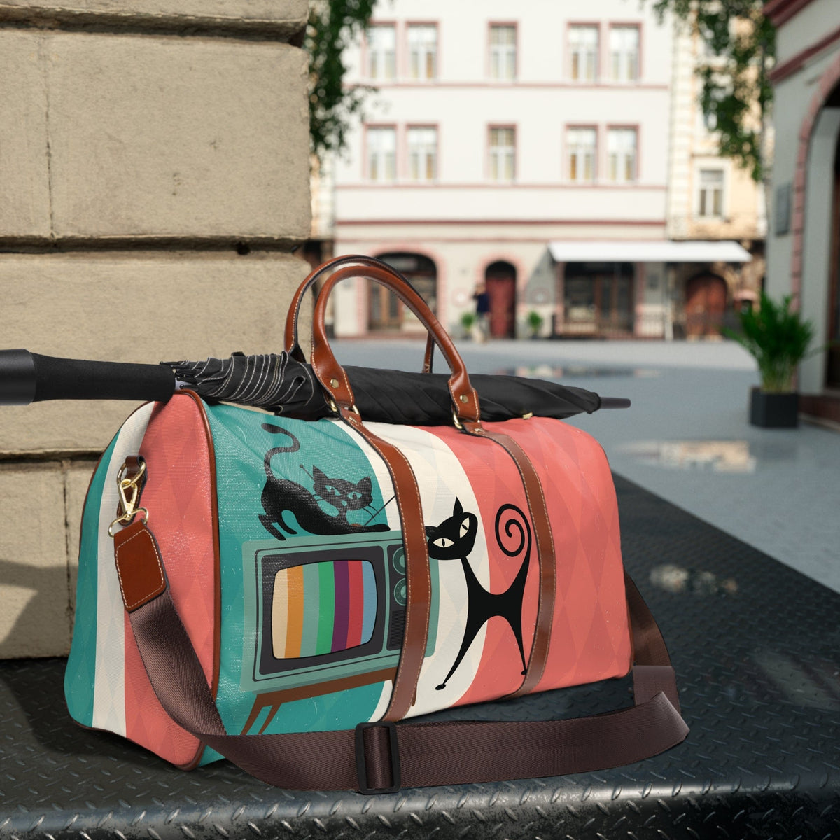 Kate McEnroe New York Atomic Cat Retro TV Travel Bag, Vibrant MCM Weekender, Nostalgic 50s DuffelDuffel Bags27234419722953494186