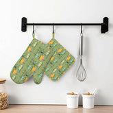 Kate McEnroe New York Atomic Starburst Oven Mitt Pot Holder Set, Mid Century Modern Kitchen (Right)Oven Mitts & Pot Holder SetsPK3sF3CNR