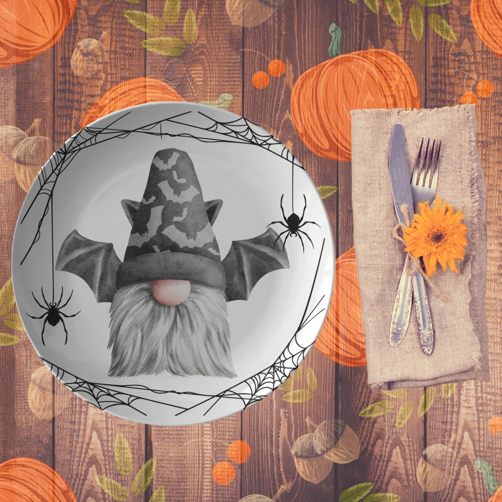 Kate McEnroe New York Bat Gnome Halloween PlatePlatesP20 - HAL - GN2 - 51