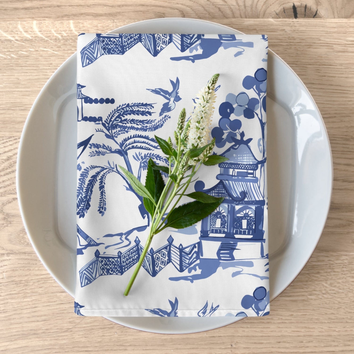 Kate McEnroe New York Blue Willow Chinoiserie Cloth Dinner Napkins, Set of 4, Classic Blue and White Table Linens, Oriental Dining DecorNapkins20595164378749888097