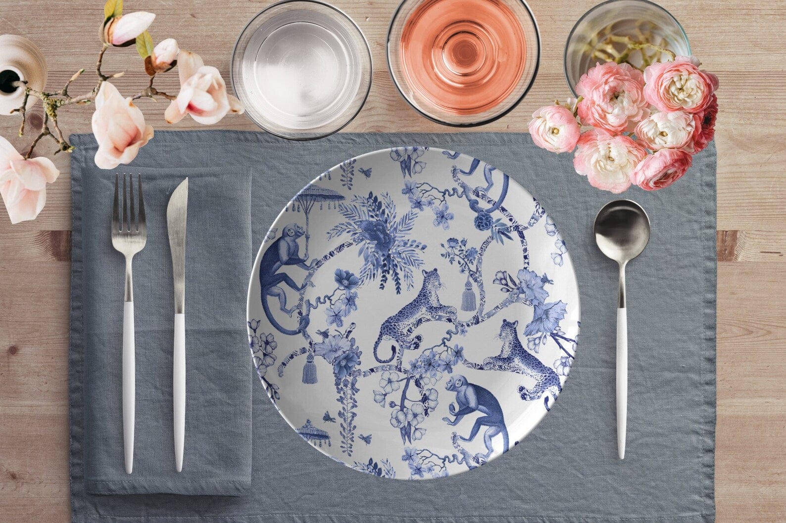 Kate McEnroe New York Chinoiserie Botanical Toile Dinner PlatePlatesP20 - CHI - MON - 11