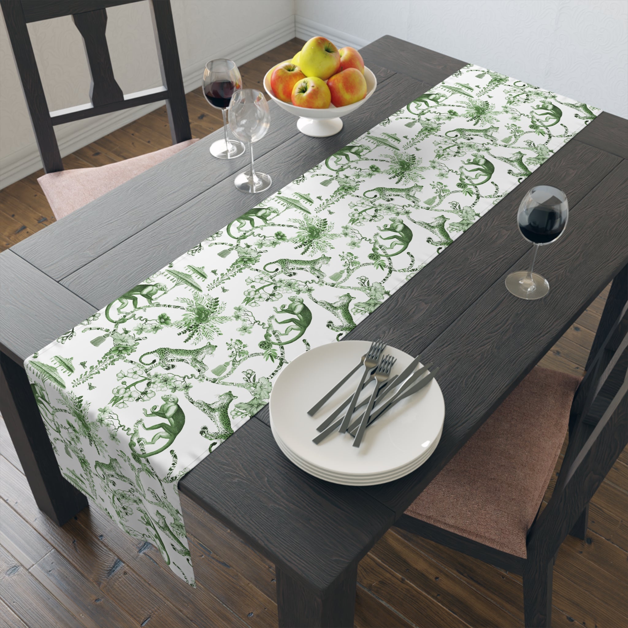 Kate McEnroe New York Chinoiserie Botanical Toile Floral Green, White Table RunnerTable Runners12667842111762238279