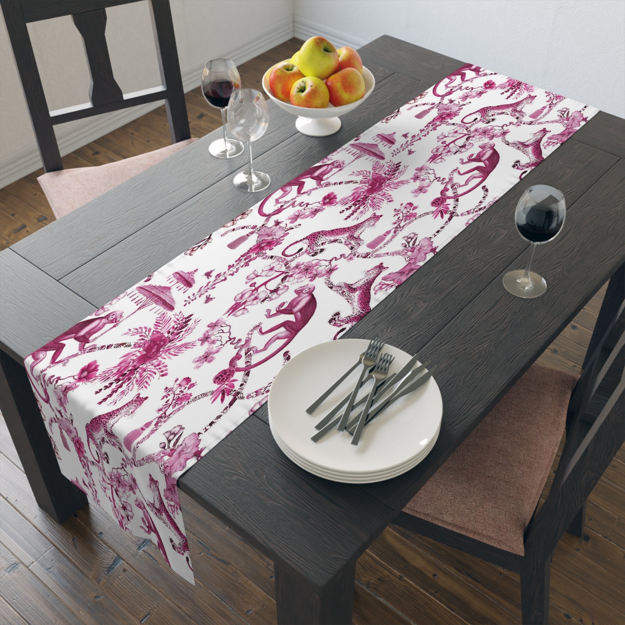 Kate McEnroe New York Chinoiserie Jungle Table Runner, Floral Pink, White Botanical Toile Country Farmhouse Table DecorTable Runners10865113506446422313