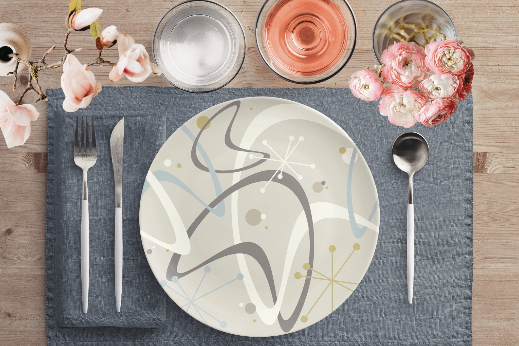 Kate McEnroe New York Dinner Plate in Mid Century Modern 1950s Vintage Retro Atomic Boomerangs StarburstsPlatesP20 - RET - GRA - 15AS