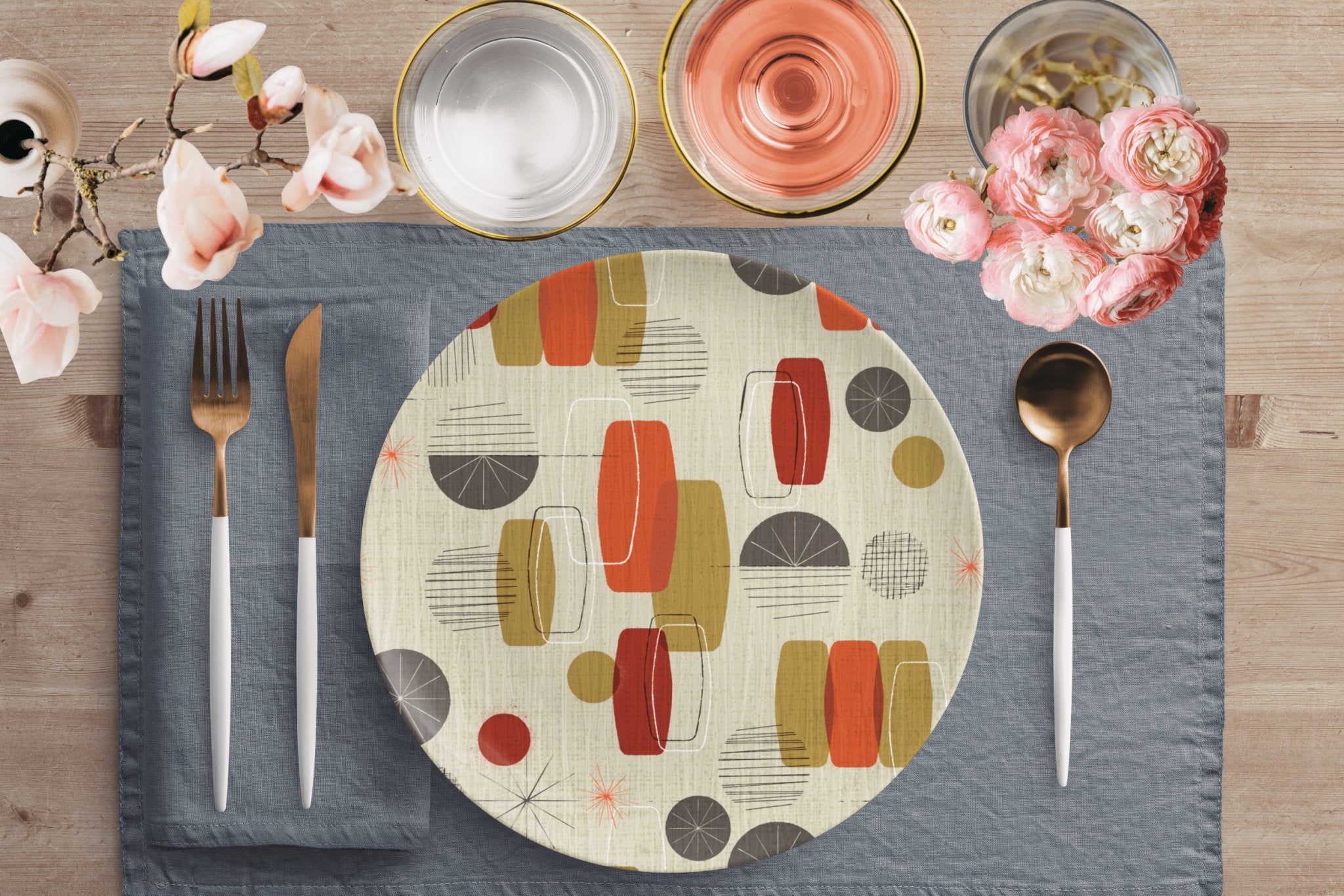 Abstract Dinner Dinner Plate in Mid Century Modern Retro Vintage Abstract Print – Kate ...