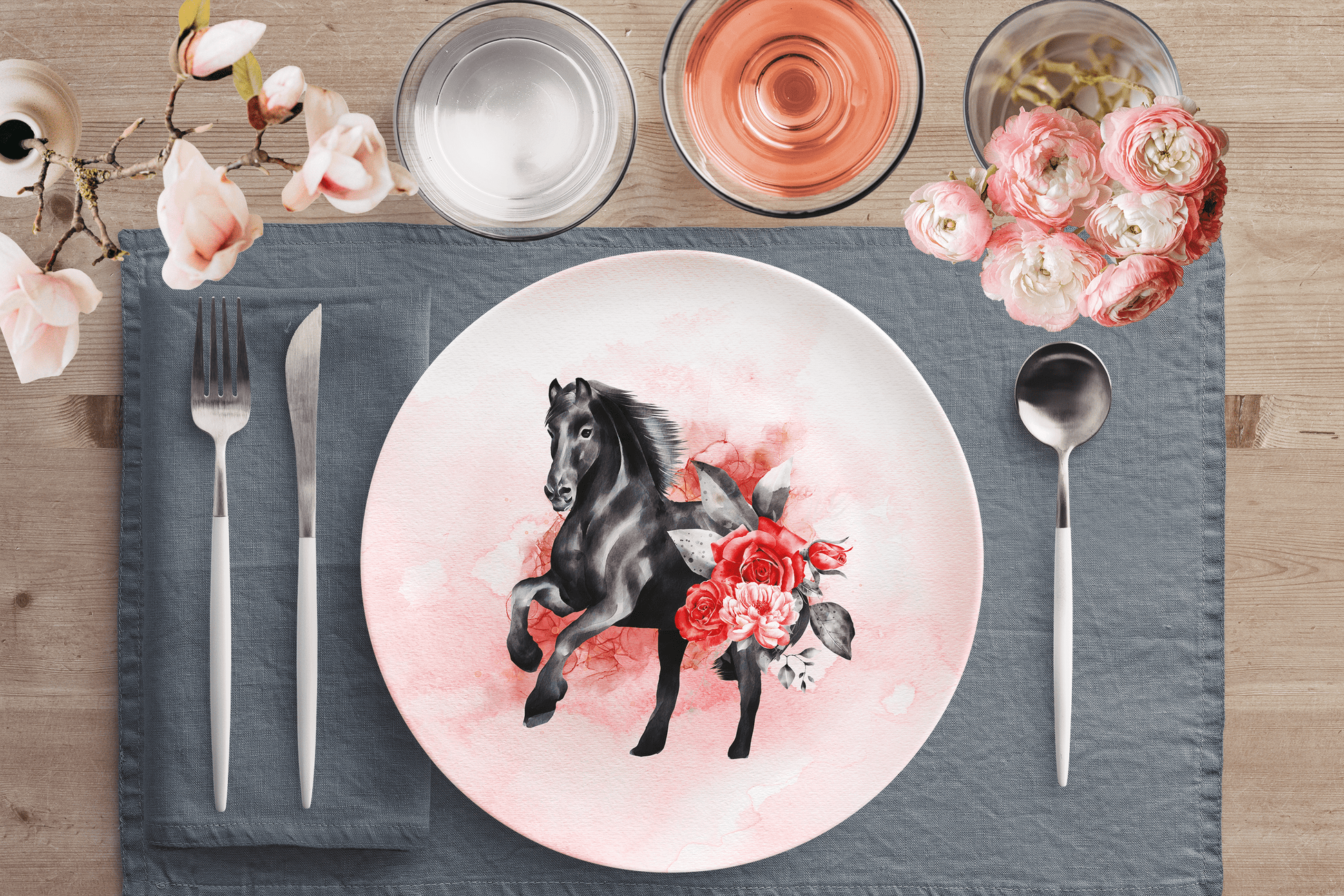 Kate McEnroe New York Dinner Plate in Watercolor Horse and Roses Plates Single 9820SINGLE