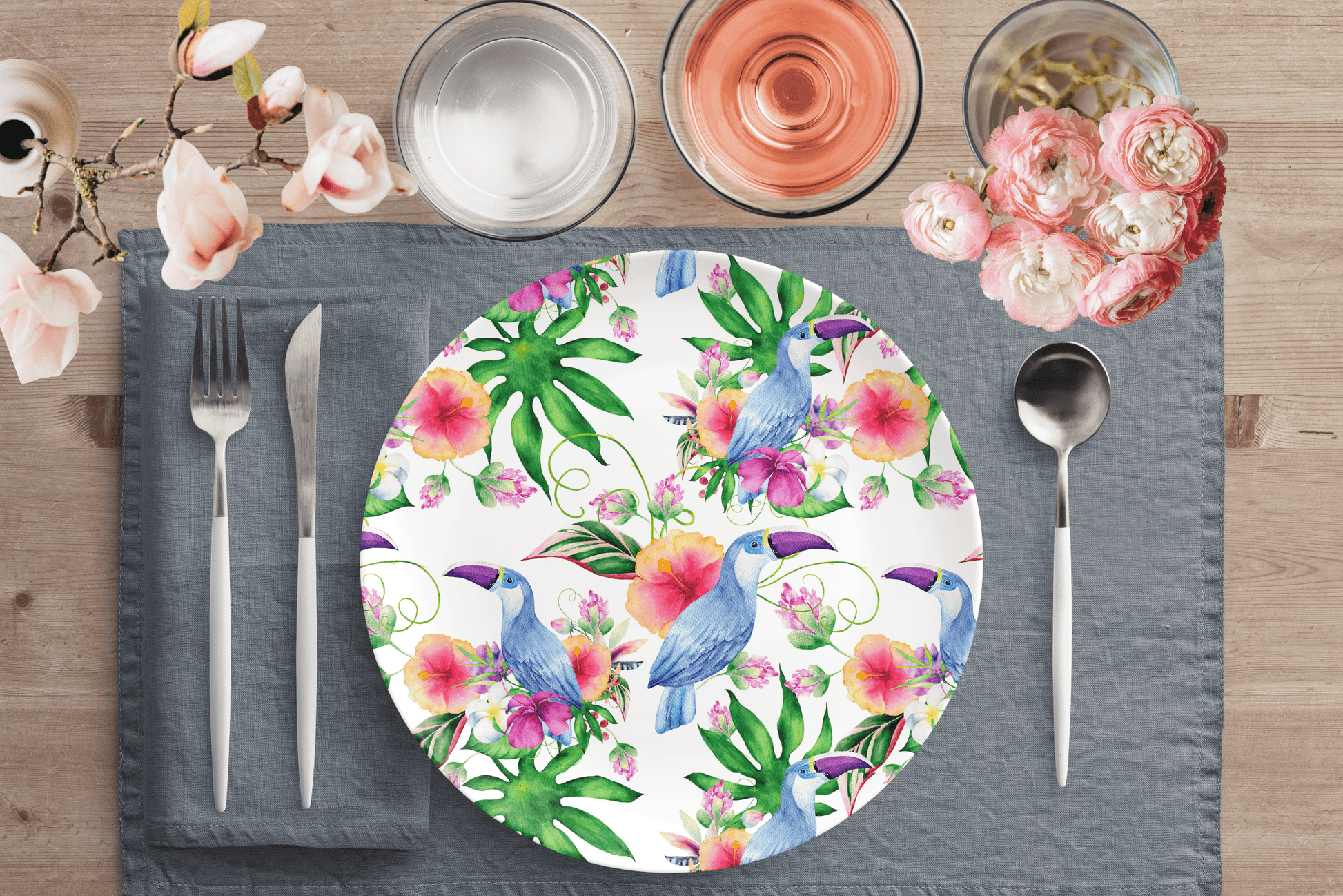 Kate McEnroe New York Dinner Plate in Watercolor Toucan Floral Art Plates Single 9820SINGLE
