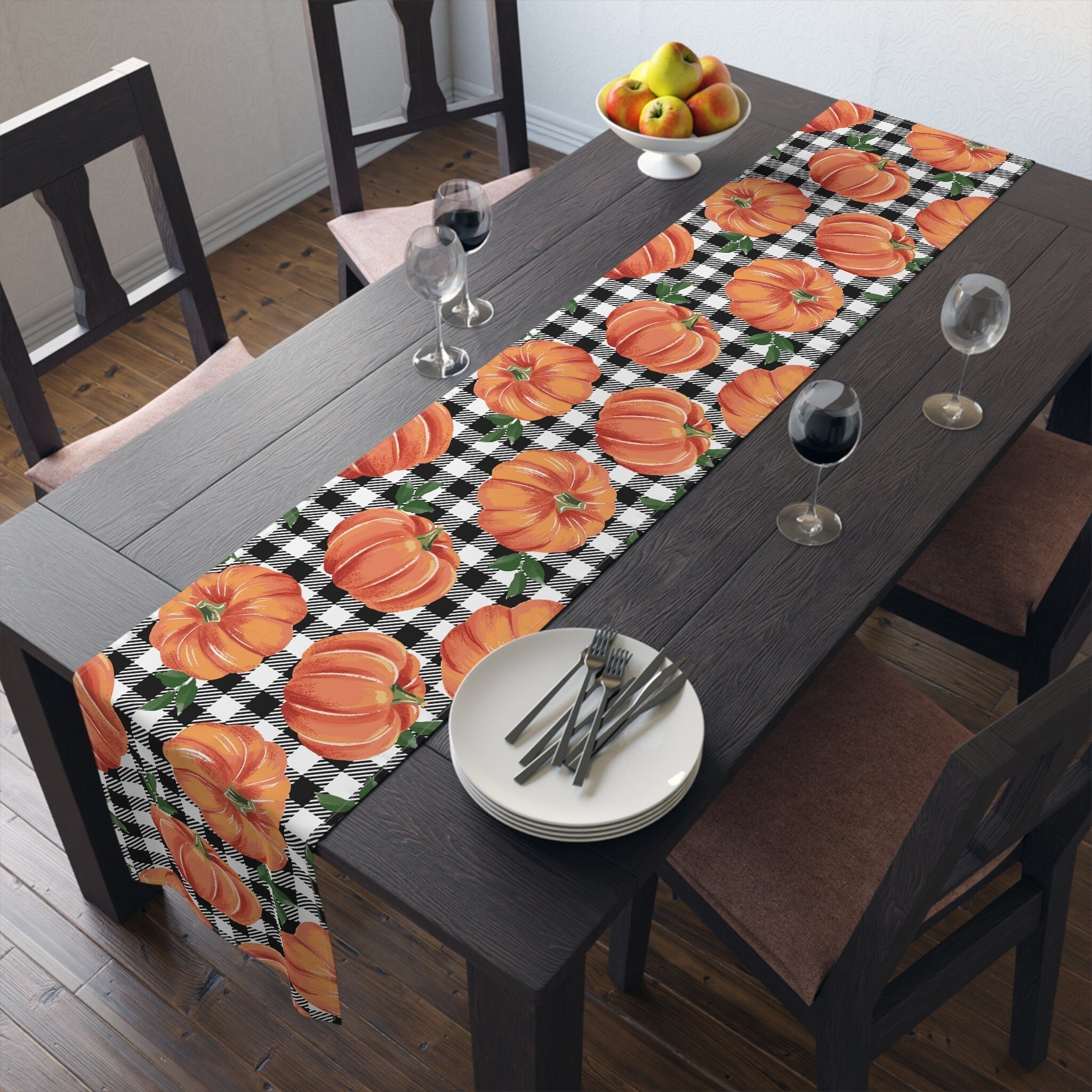 Kate McEnroe New York Fall Pumpkins Gingham Table Runner, Autumn Kitchen Decor, Thanksgiving Dining Table Decoration, Fall Floral Tabletop Decor, Table Linen GiftTable Runners16580672564762382852