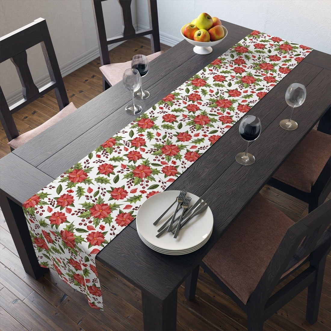 Kate McEnroe New York Farmhouse Poinsettia Christmas Floral Table RunnerTable Runners49272438048298413999