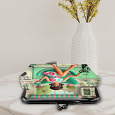 Kate McEnroe New York Groovy Vintage Kitsch Coin Purse, Atomic Cat 60s Kitchen Scene, Retro Pastel Mod Girl Cocktail Egg Chair WalletCoin PursespFSafWK2Gt