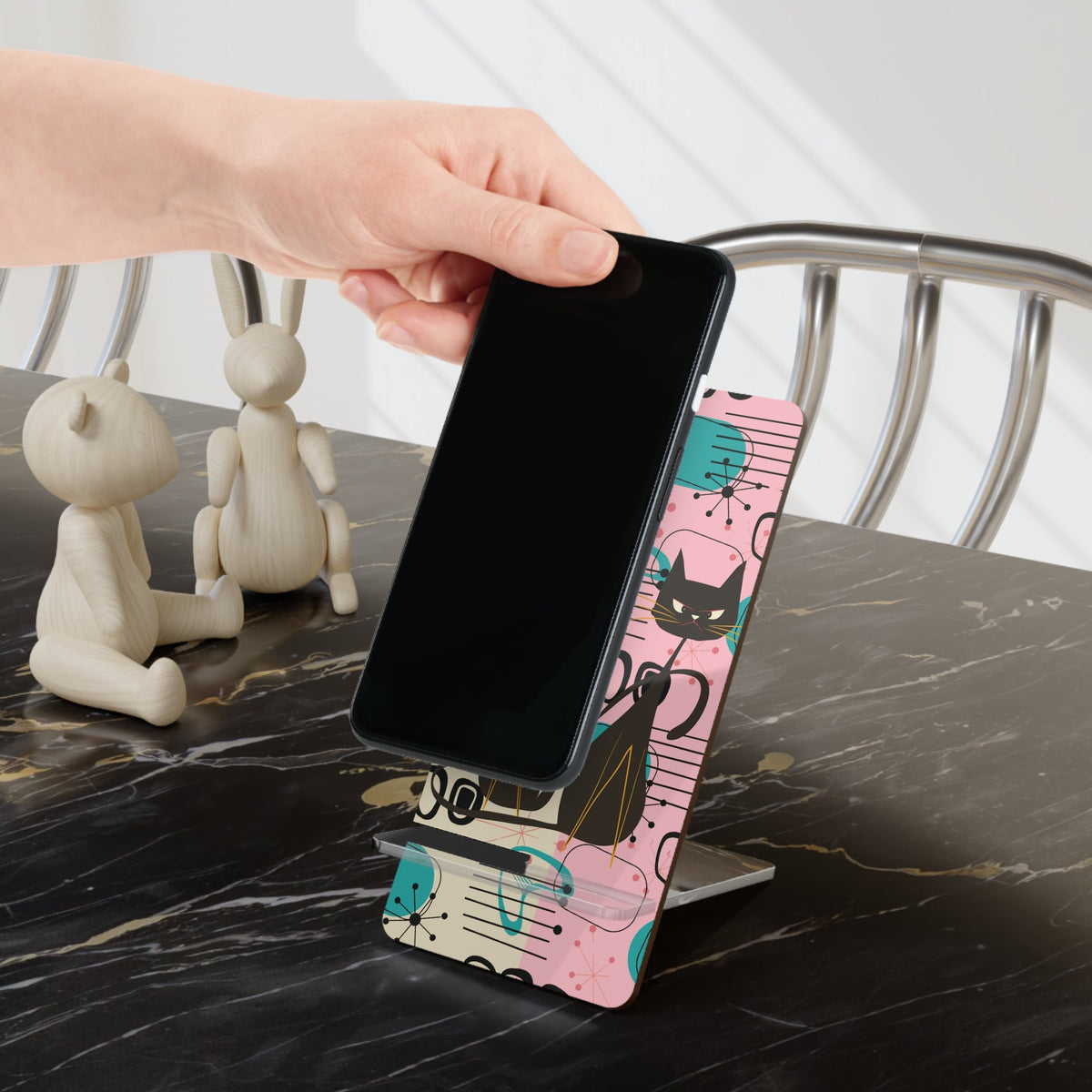 Kate McEnroe New York Kitschy Atomic Cat Boomerang Starburst Smartphone Holder, Mid Century Modern Retro 50s Phone StandMobile Phone Stands13163388246796227162