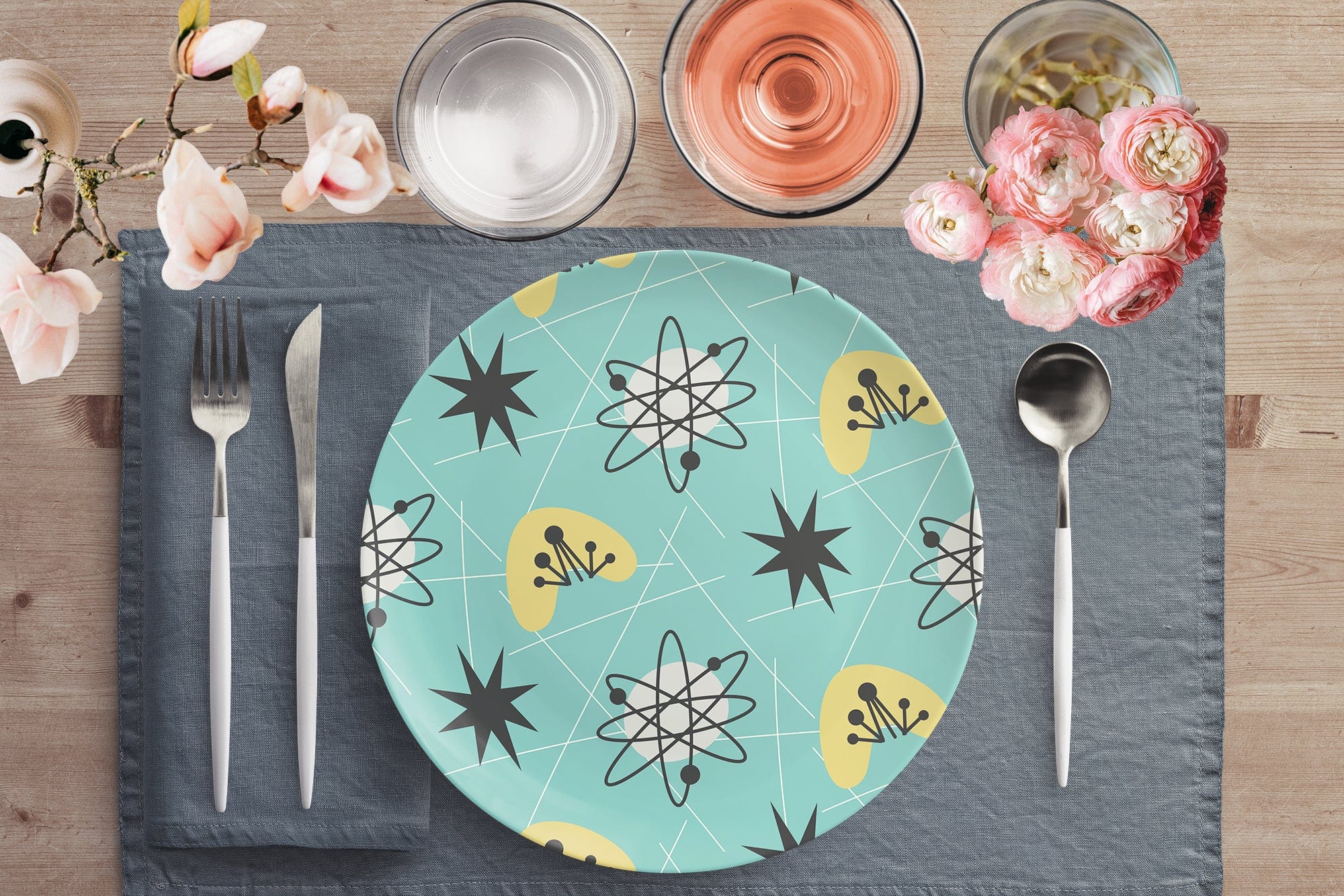 Kate McEnroe New York Mid Century 1950s Retro Aqua Starbursts Atomic Boomerang Dinner PlatePlatesP20 - MID - AQU - 97S