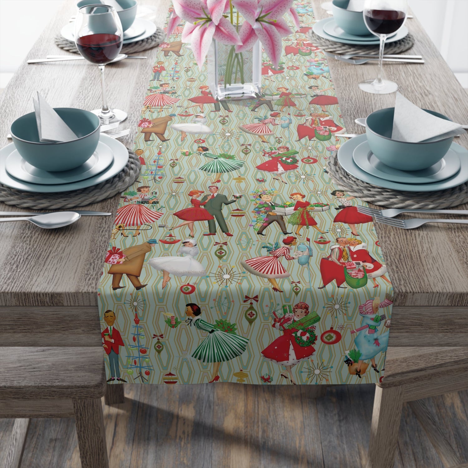 Kate McEnroe New York Mid Century Modern Christmas Table Runner, Retro Vintage 50s Holiday Dining LinenTable Runners28558370715194370352