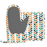 Kate McEnroe New York Mid Century Modern Scandinavian Floral Oven Mitts and Pot Holders SetsOven Mitts & Pot Holder Set7NRTxCVafM