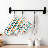 Kate McEnroe New York Mid Century Modern Scandinavian Floral Oven Mitts and Pot Holders SetsOven Mitts & Pot Holder Set7NRTxCVafM